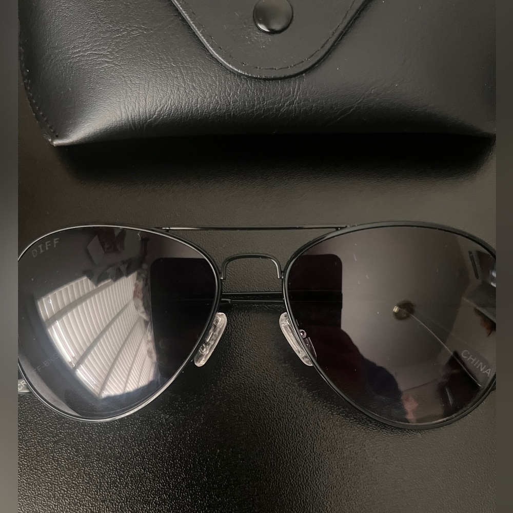 DIFF Cruz Aviator Sunglasses - Picture 2 of 5
